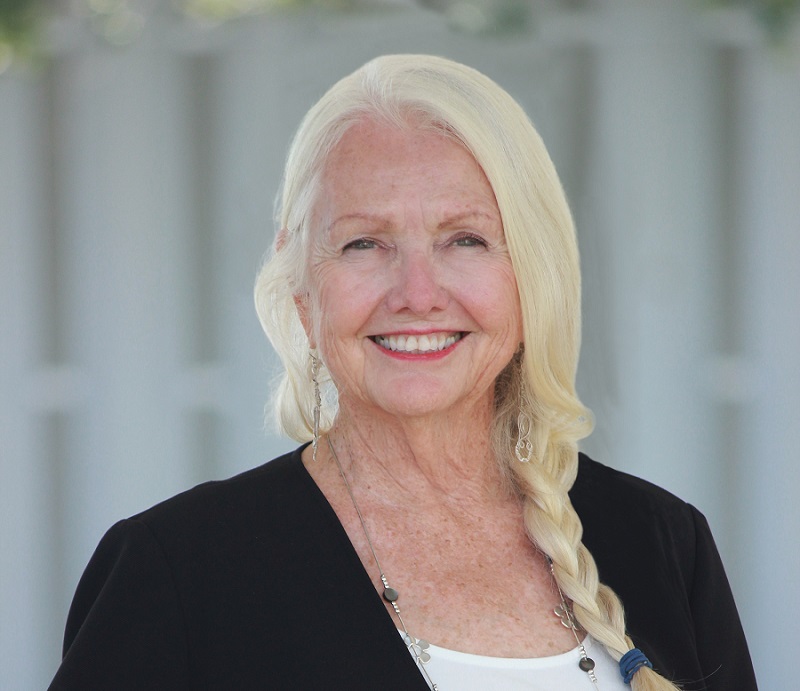 Englewood Roots, Local Leader: Carolyn at Pope Insurance