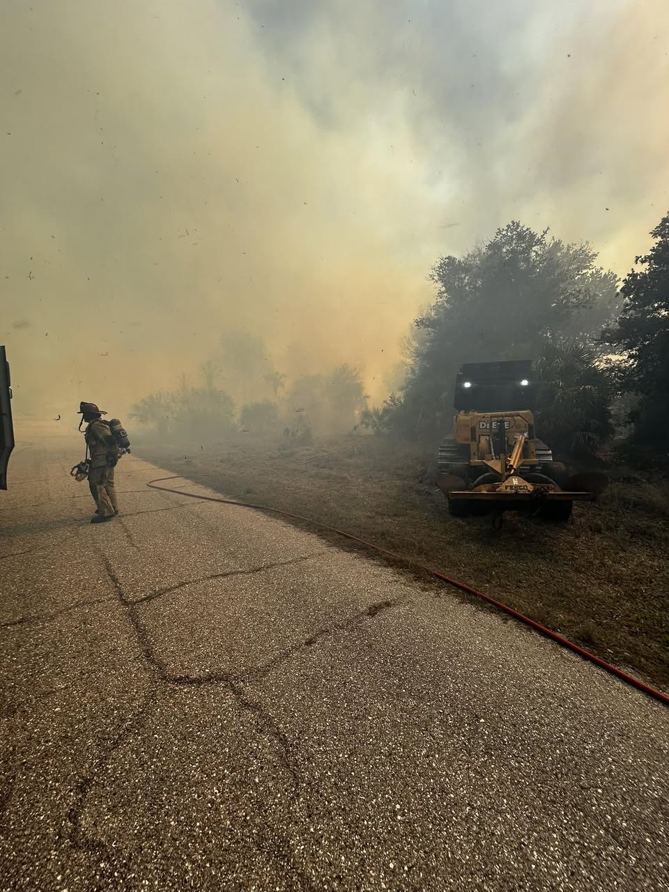Fast-Moving Brush Fire Ignites Near Englewood Home Depot Amid Red-Flag ...